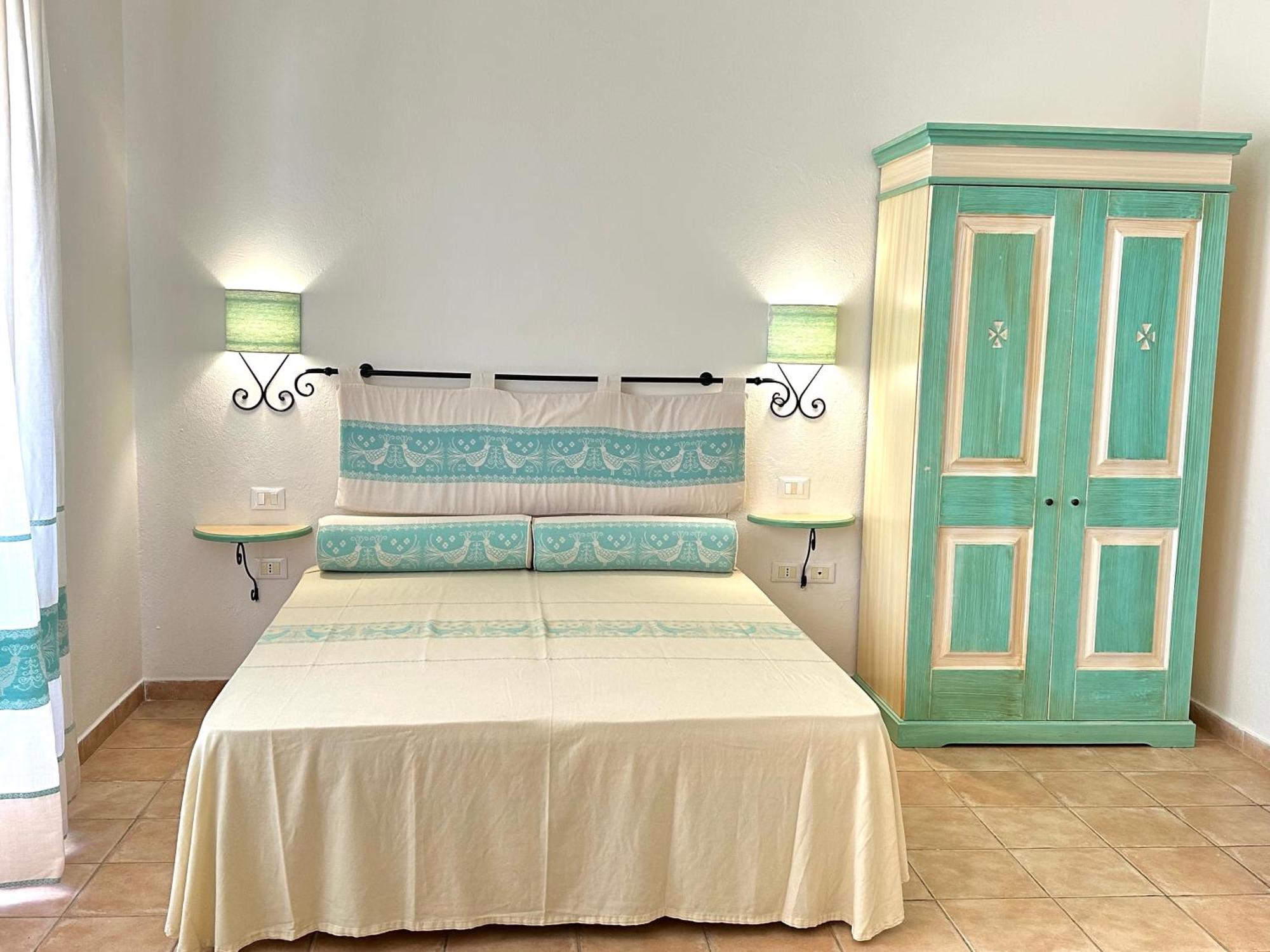 Acqua Di Mare Hotel E Resort Sorso Exterior photo